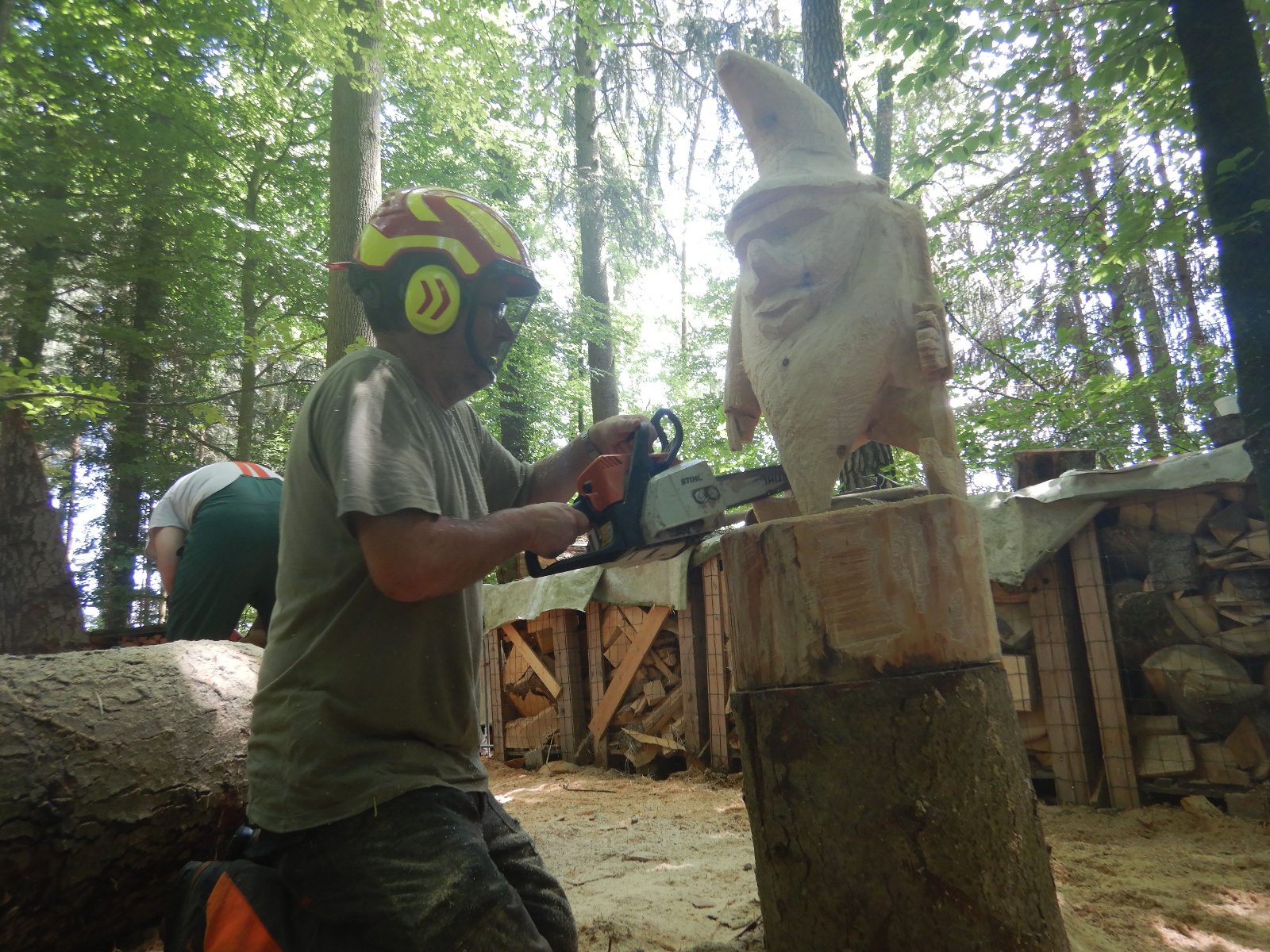 Mach was wotsch 12 20180628 2094539477