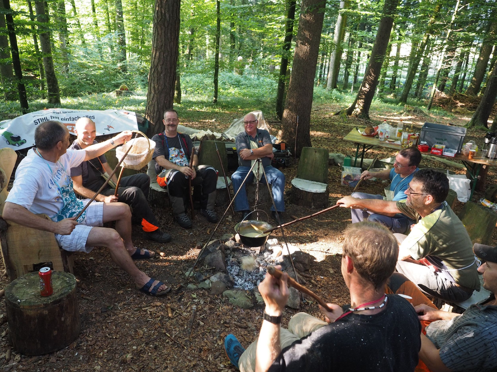 Sitzender baer 32 20160911 1574345220